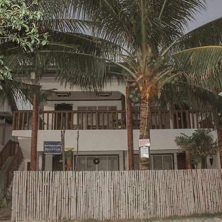 Blue Dolphin Hotel Malapascua Island Logon Exterior photo